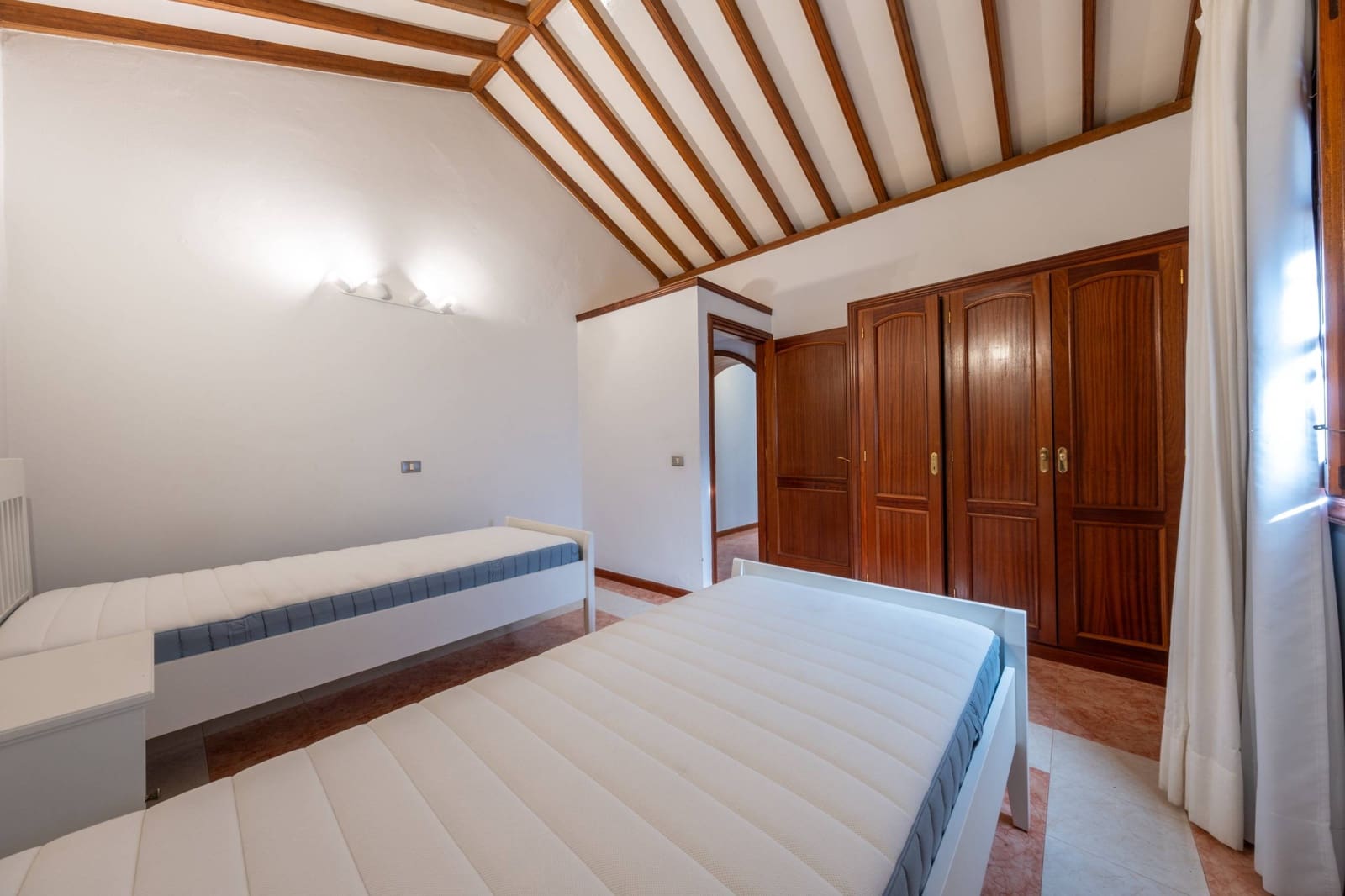 6 quarto Moradia para venda em Las Palmas de Gran Canaria - 1 500 000 € (Ref: 9690621)