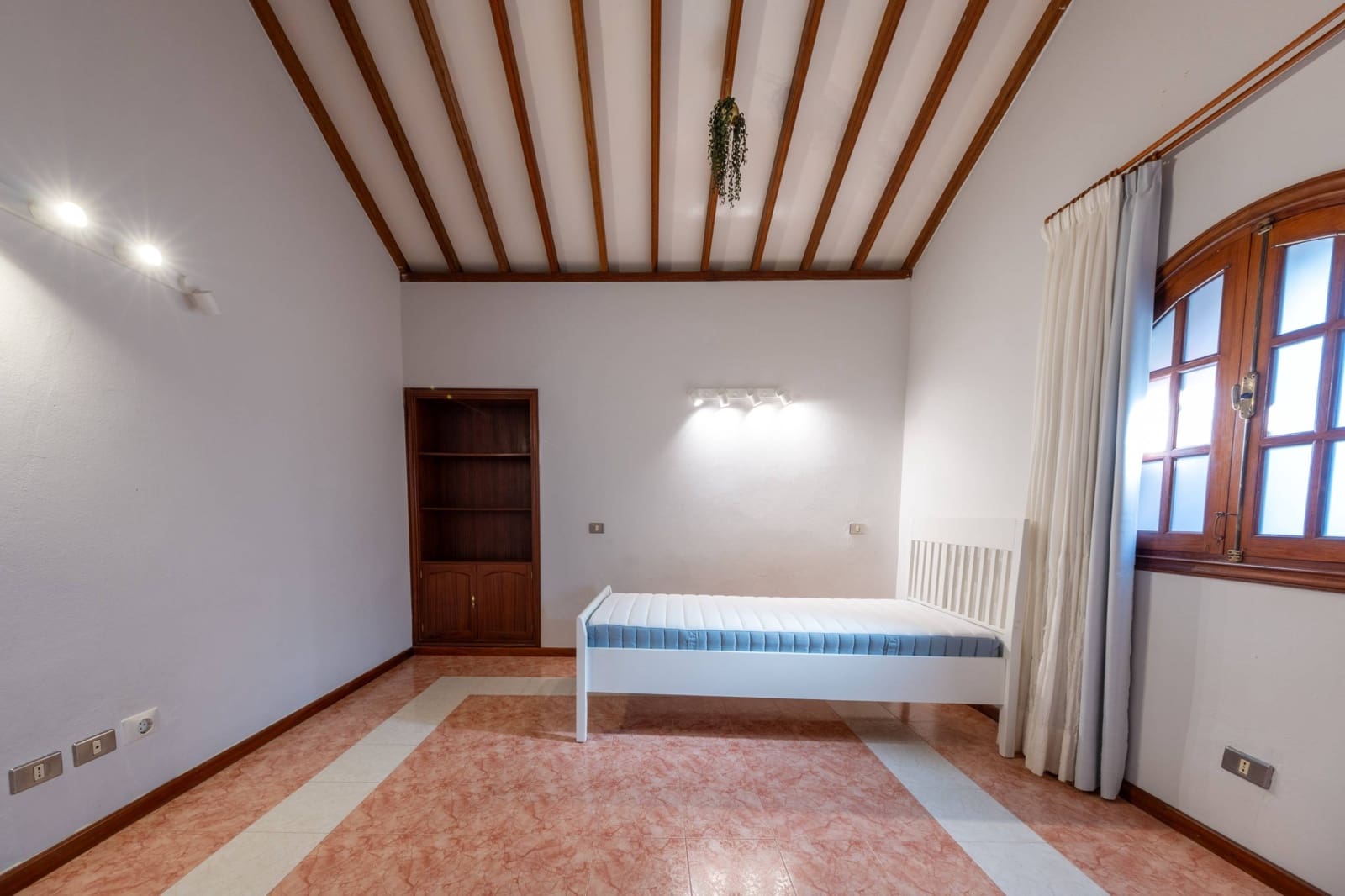 6 quarto Moradia para venda em Las Palmas de Gran Canaria - 1 500 000 € (Ref: 9690621)
