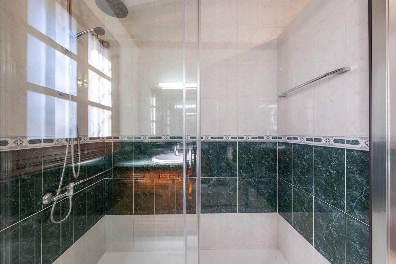 6 quarto Moradia para venda em Las Palmas de Gran Canaria - 1 500 000 € (Ref: 9690621)