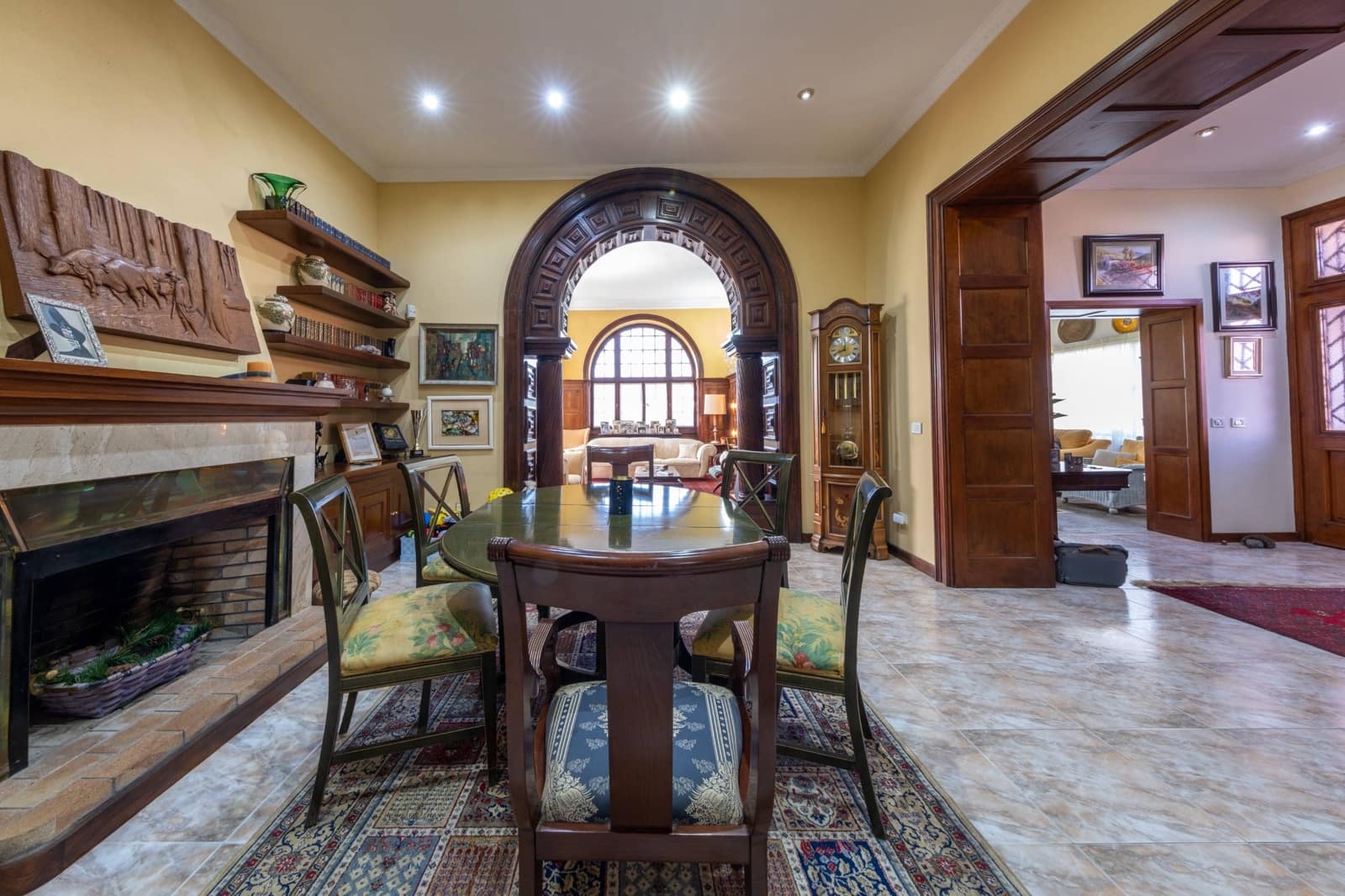 5 bedroom Villa for sale in Las Palmas de Gran Canaria - € 800,000 (Ref: 9690622)