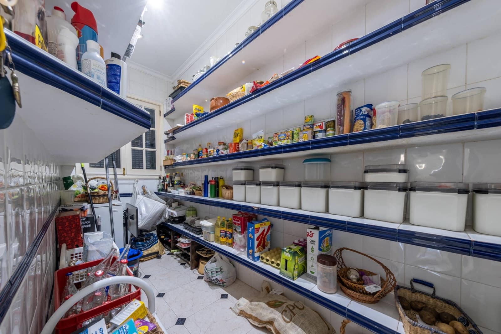 5 bedroom Villa for sale in Las Palmas de Gran Canaria - € 800,000 (Ref: 9690622)