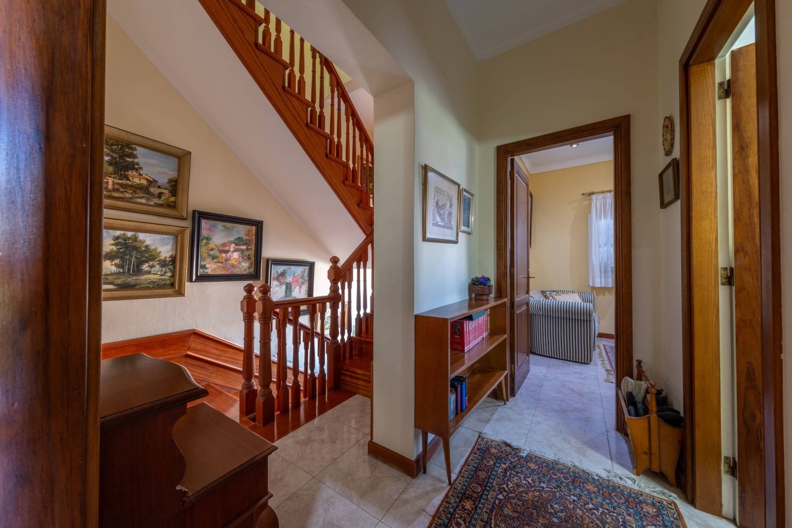 5 bedroom Villa for sale in Las Palmas de Gran Canaria - € 800,000 (Ref: 9690622)