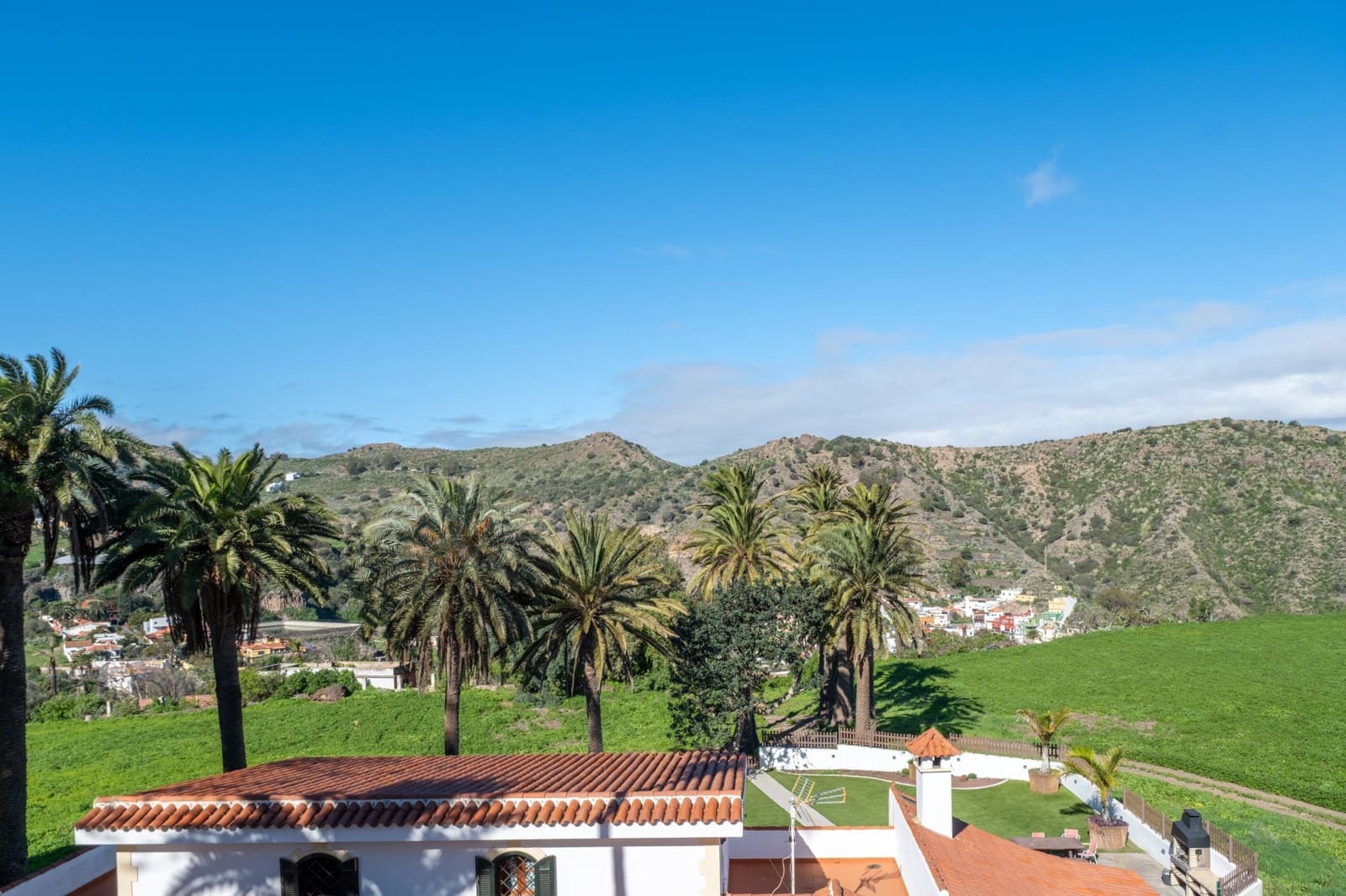 5 bedroom Villa for sale in Las Palmas de Gran Canaria - € 800,000 (Ref: 9690622)