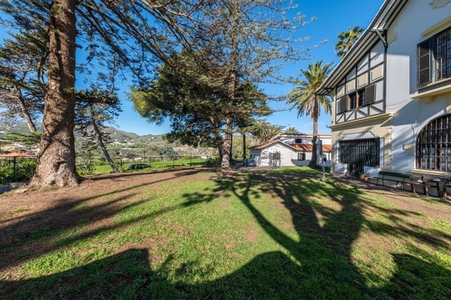 5 bedroom Villa for sale in Tafira, Las Palmas de Gran Canaria - € 800,000 (Ref: 9690622)