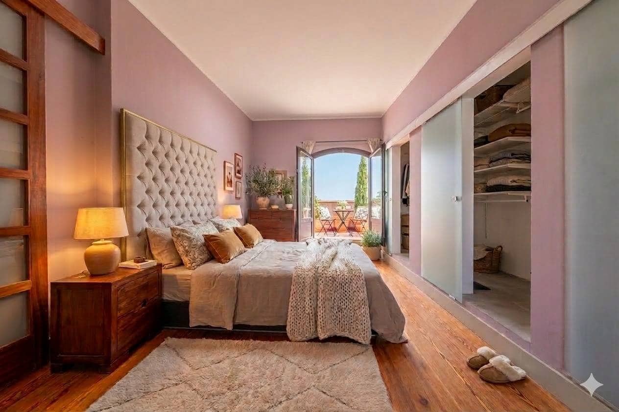 2 bedroom Townhouse for sale in Las Palmas de Gran Canaria - € 440,000 (Ref: 9690623)