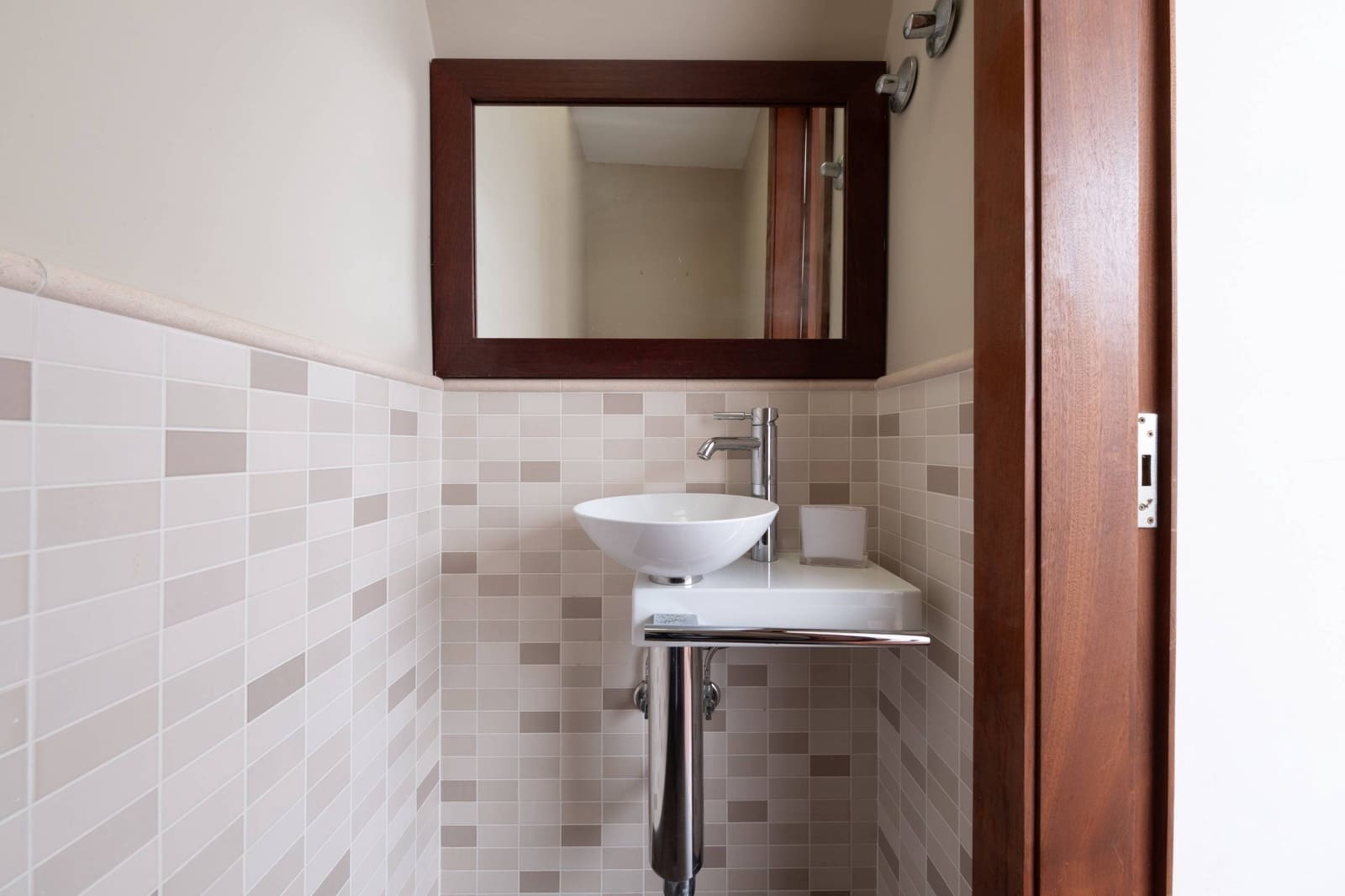 2 bedroom Townhouse for sale in Las Palmas de Gran Canaria - € 440,000 (Ref: 9690623)