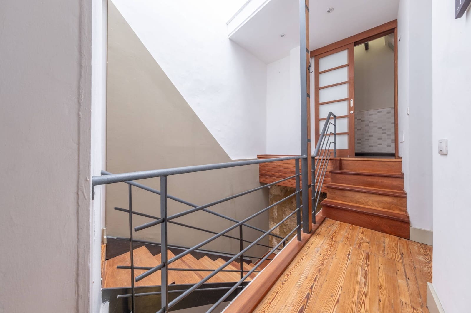 2 bedroom Townhouse for sale in Las Palmas de Gran Canaria - € 440,000 (Ref: 9690623)