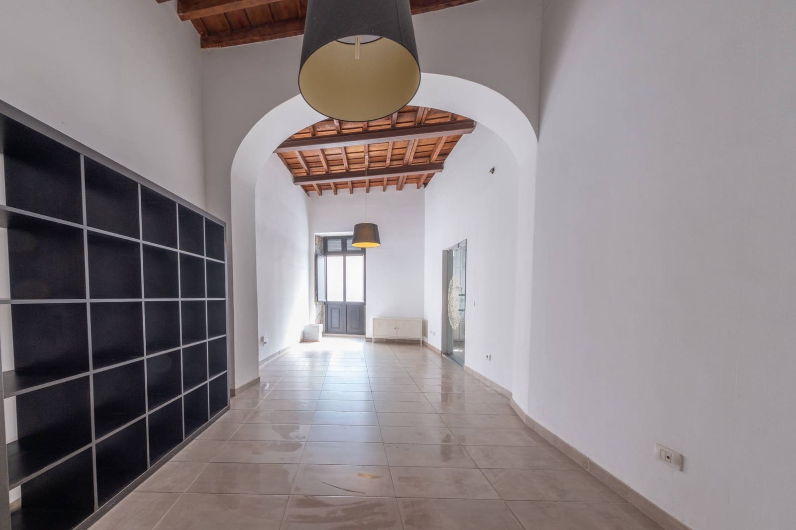 2 bedroom Townhouse for sale in Las Palmas de Gran Canaria - € 440,000 (Ref: 9690623)