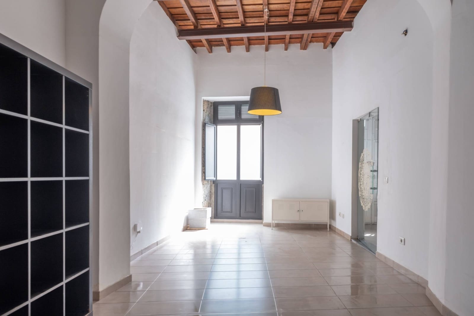 2 bedroom Townhouse for sale in Las Palmas de Gran Canaria - € 440,000 (Ref: 9690623)