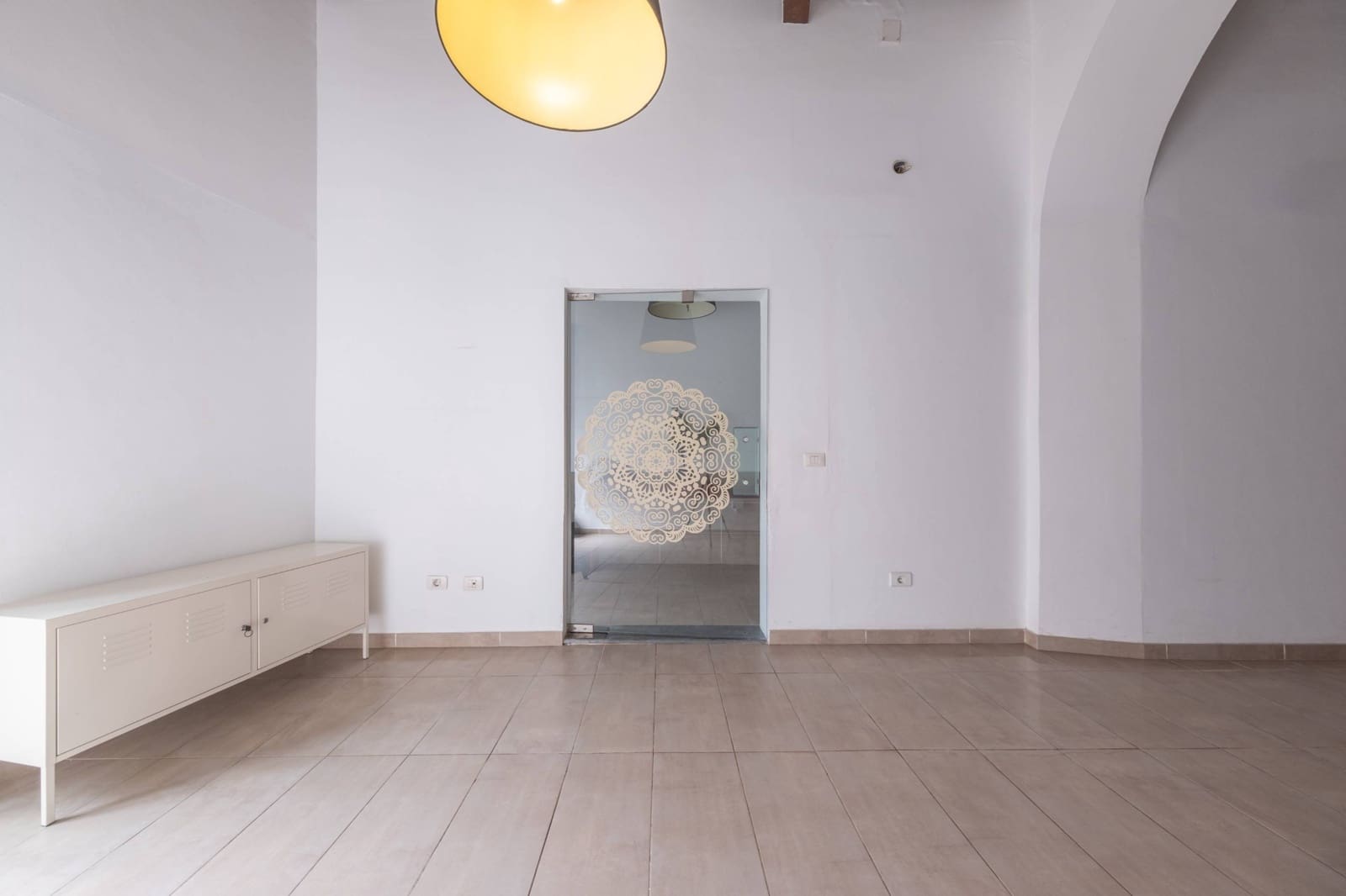 2 bedroom Townhouse for sale in Las Palmas de Gran Canaria - € 440,000 (Ref: 9690623)