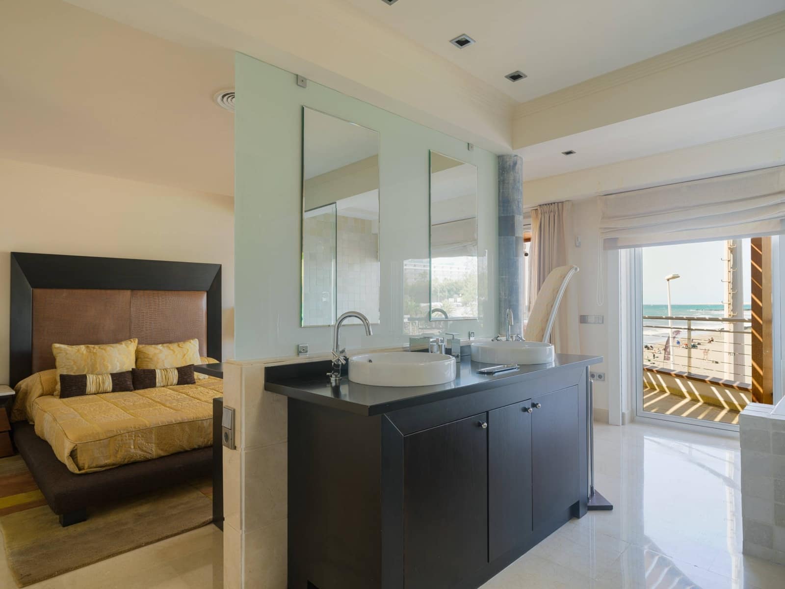 5 bedroom Bungalow for sale in San Bartolome de Tirajana - € 1,699,000 (Ref: 9698835)