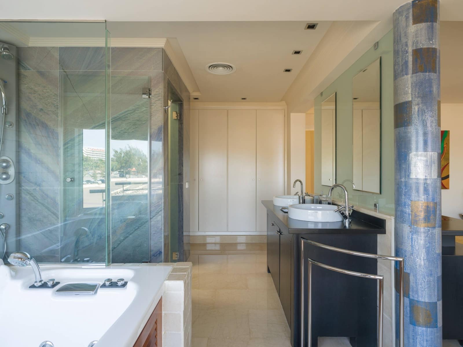 5 bedroom Bungalow for sale in San Bartolome de Tirajana - € 1,699,000 (Ref: 9698835)