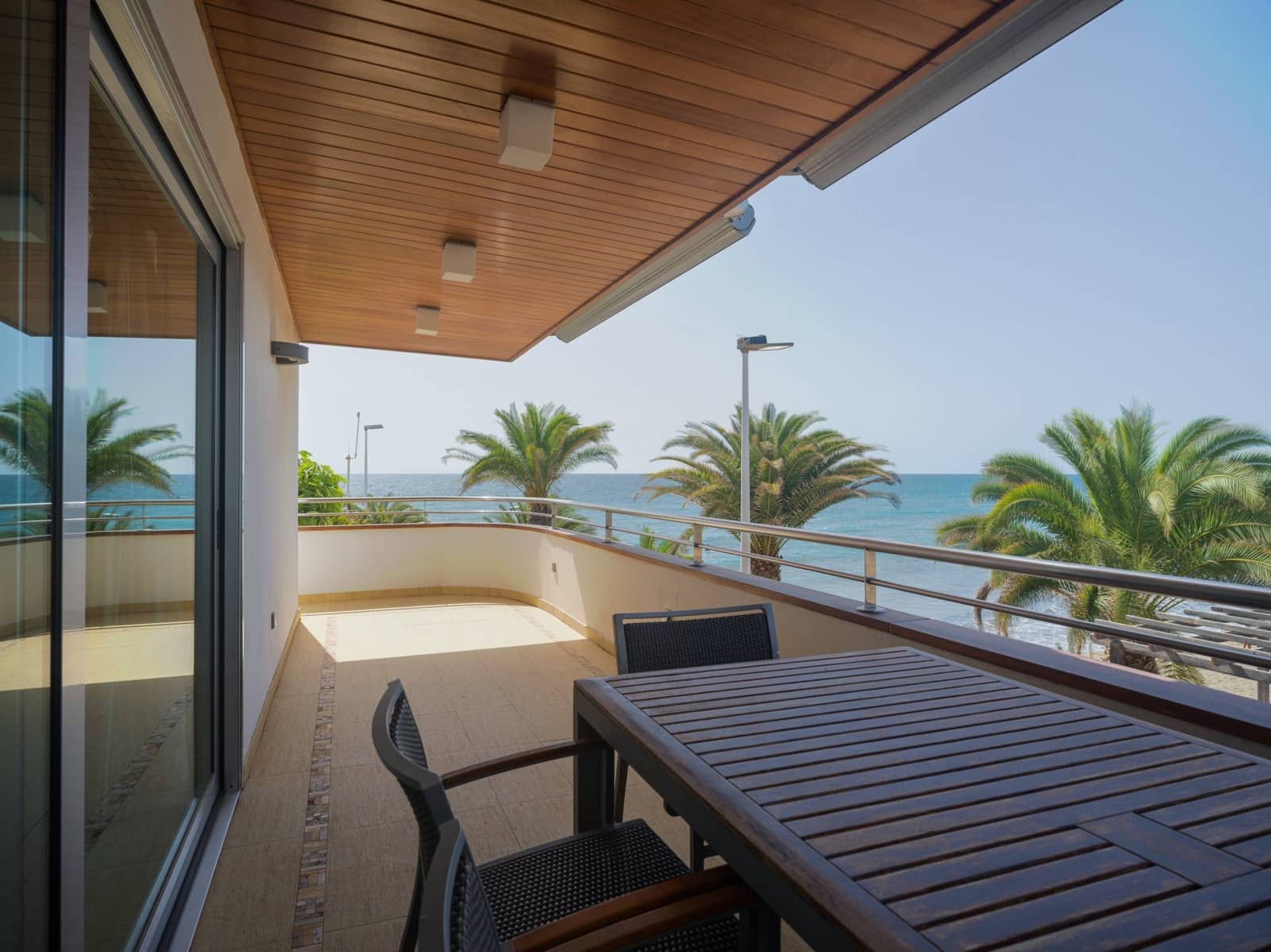 5 quarto Bungalow para venda em San Bartolome de Tirajana - 1 699 000 € (Ref: 9698835)