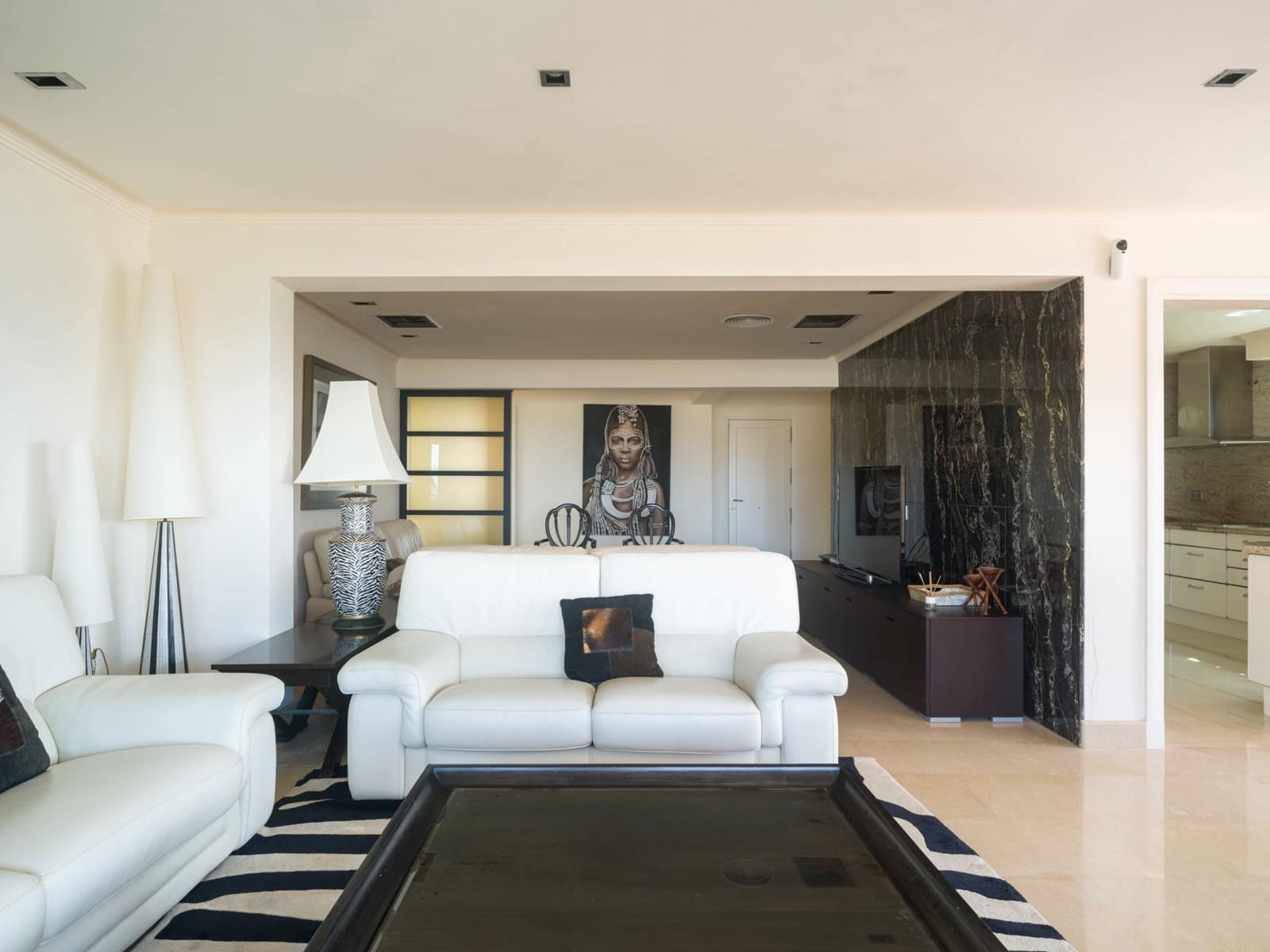 5 quarto Bungalow para venda em San Bartolome de Tirajana - 1 699 000 € (Ref: 9698835)