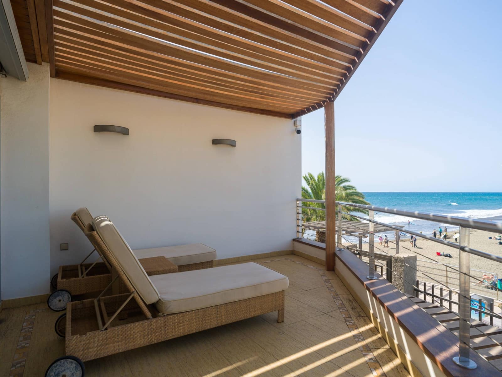 5 quarto Bungalow para venda em San Bartolome de Tirajana - 1 699 000 € (Ref: 9698835)