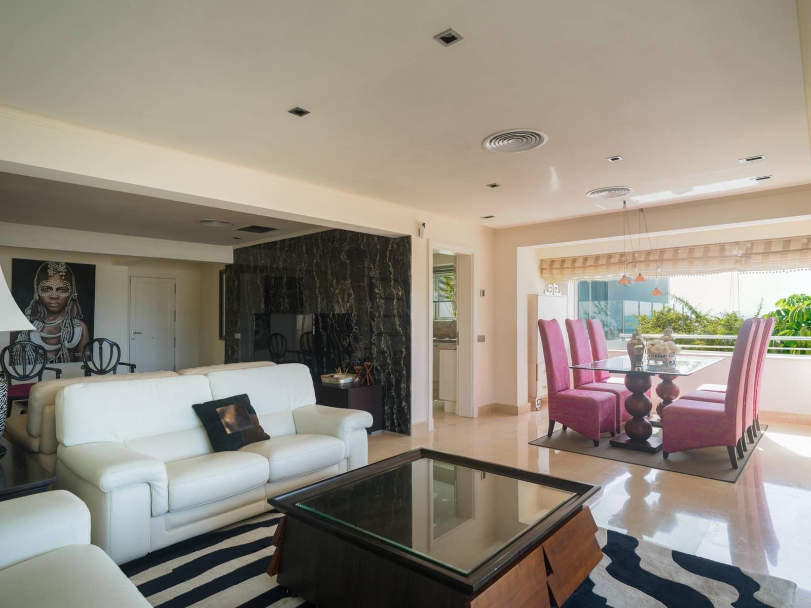 5 quarto Bungalow para venda em San Bartolome de Tirajana - 1 699 000 € (Ref: 9698835)