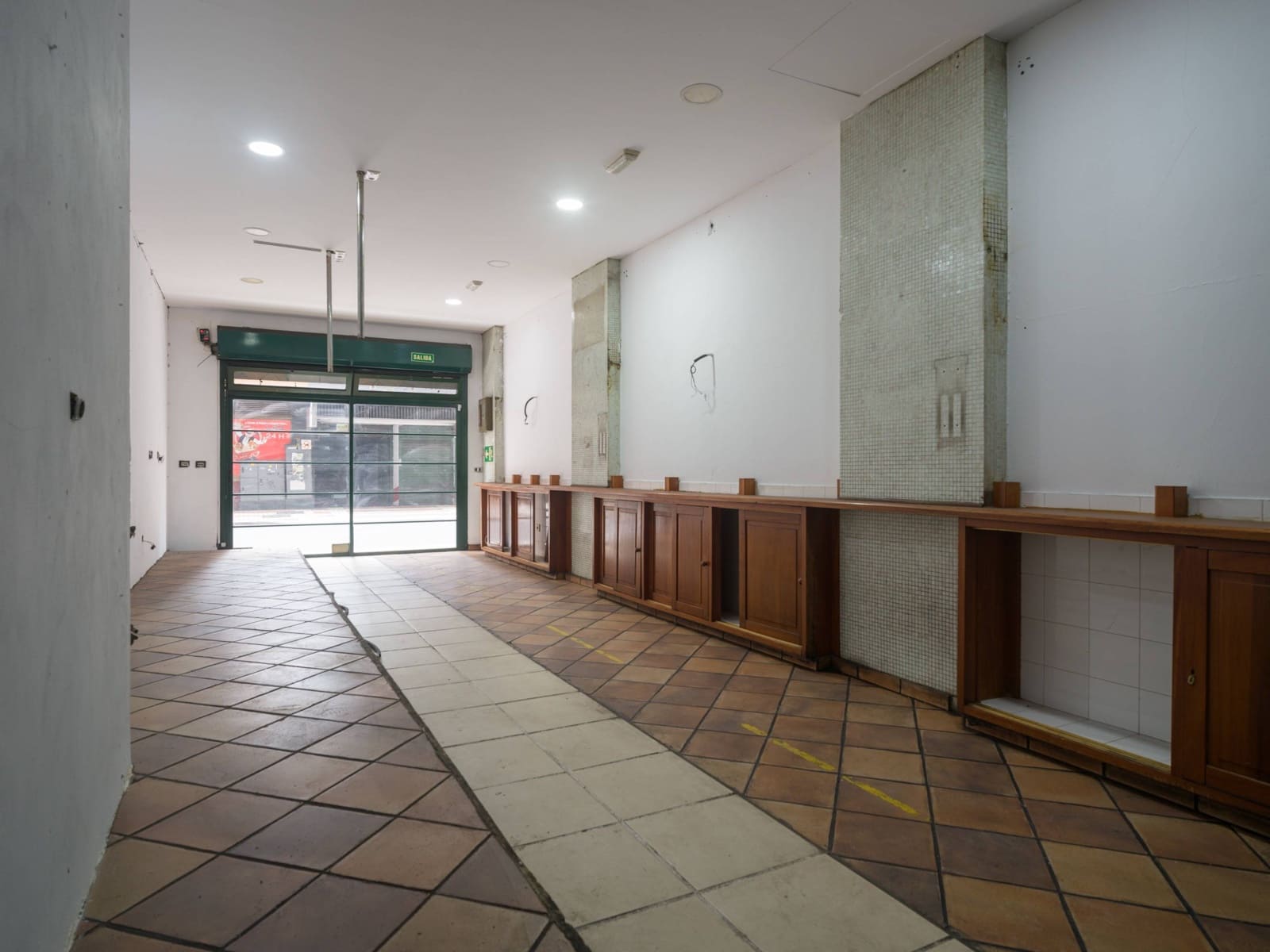 Commerciale da affittare in Las Palmas de Gran Canaria - 1.500 € (Rif: 9701638)