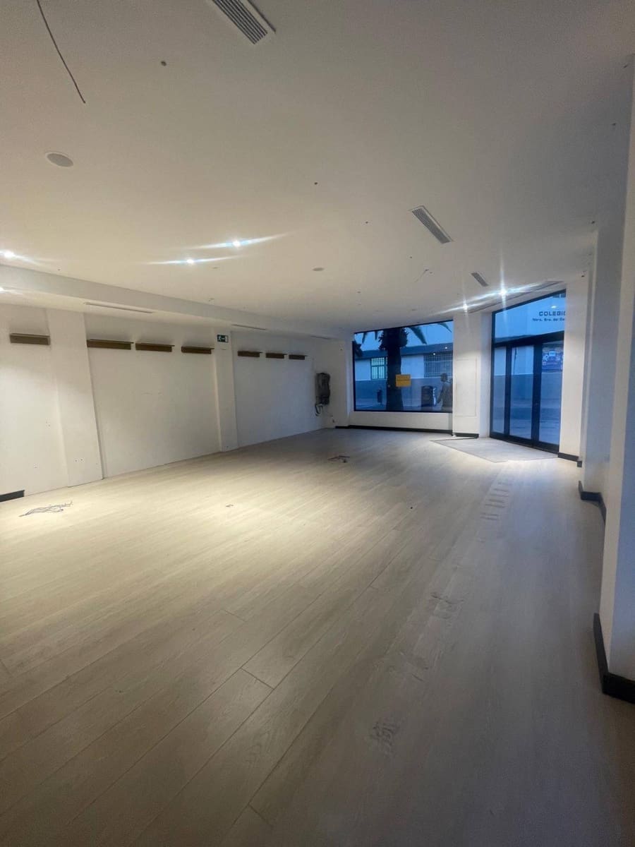 Commerciale da affittare in Las Palmas de Gran Canaria - 3.000 € (Rif: 9701641)