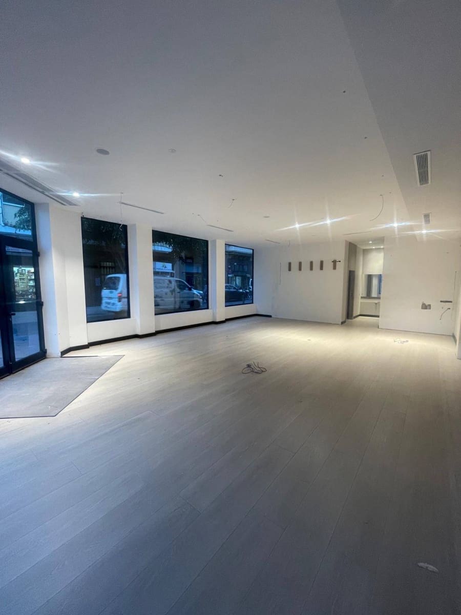 Commerciale da affittare in Las Palmas de Gran Canaria - 3.000 € (Rif: 9701641)