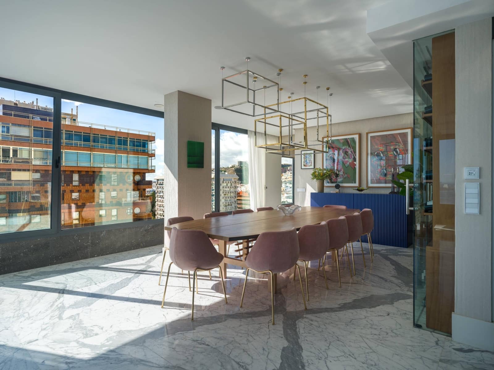 5 slaapkamer Flat te huur in Las Palmas de Gran Canaria met zwembad garage - € 5.900 (Ref: 9714937)