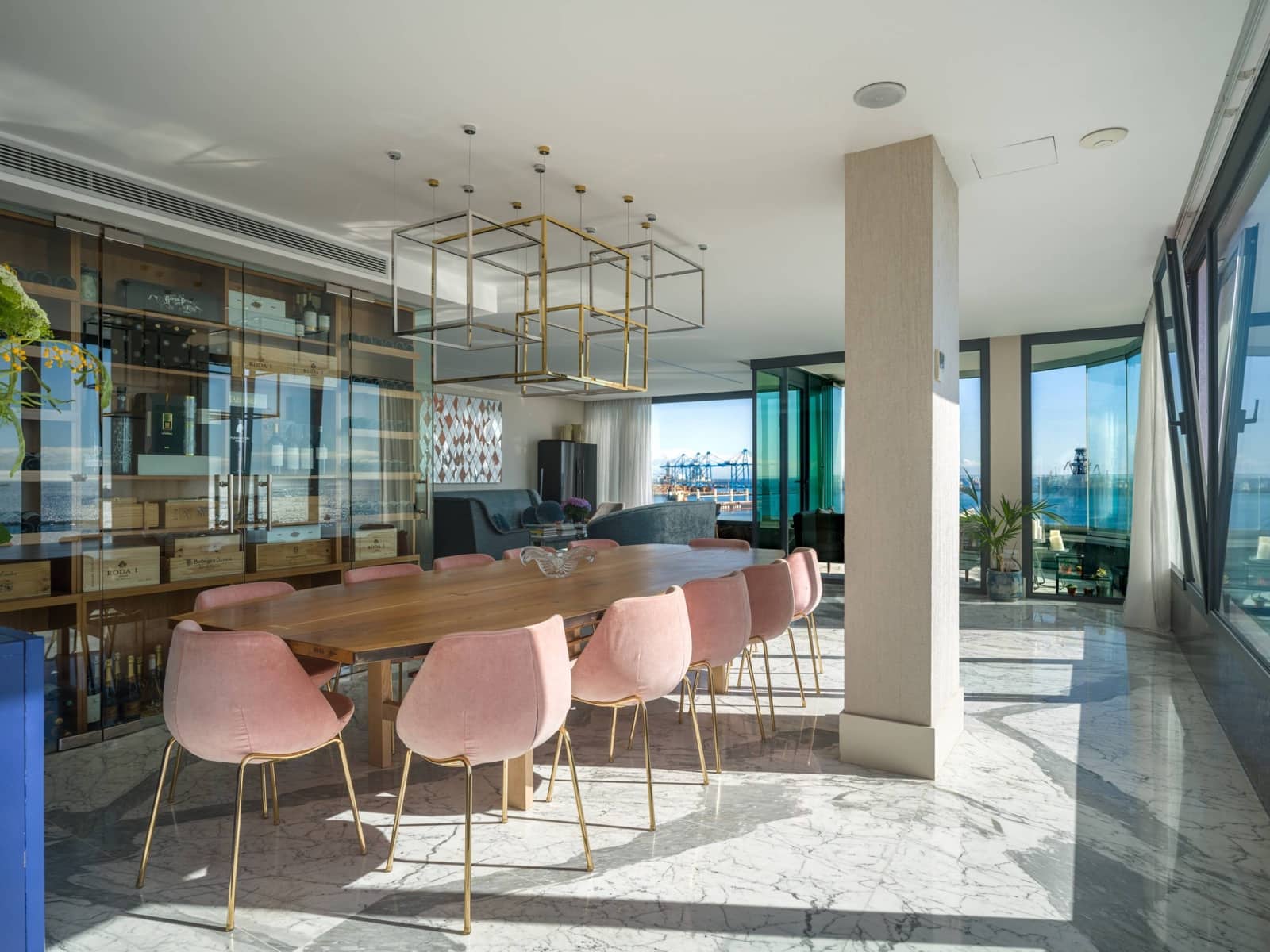 5 slaapkamer Flat te huur in Las Palmas de Gran Canaria met zwembad garage - € 5.900 (Ref: 9714937)