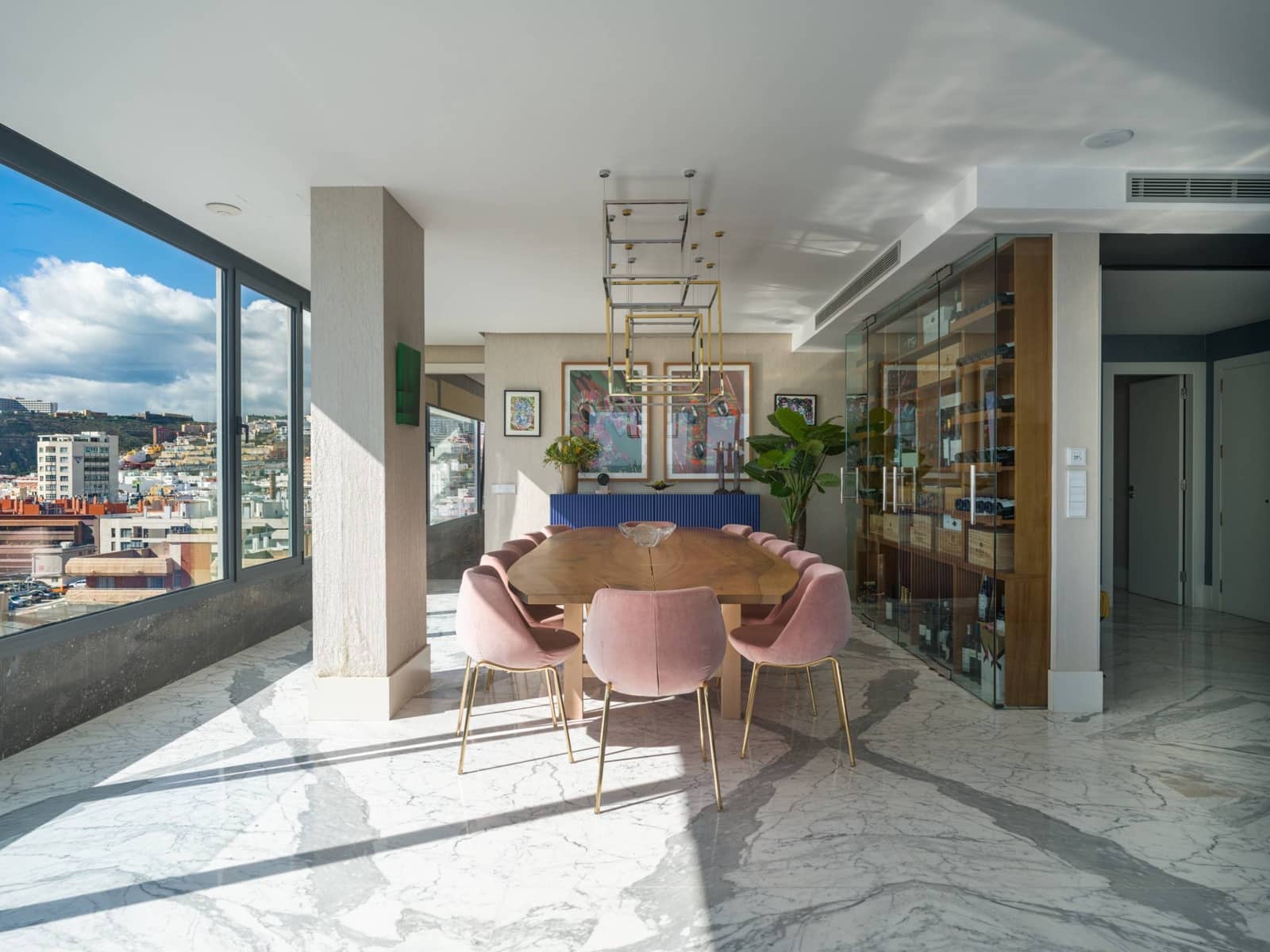 5 slaapkamer Flat te huur in Las Palmas de Gran Canaria met zwembad garage - € 5.900 (Ref: 9714937)