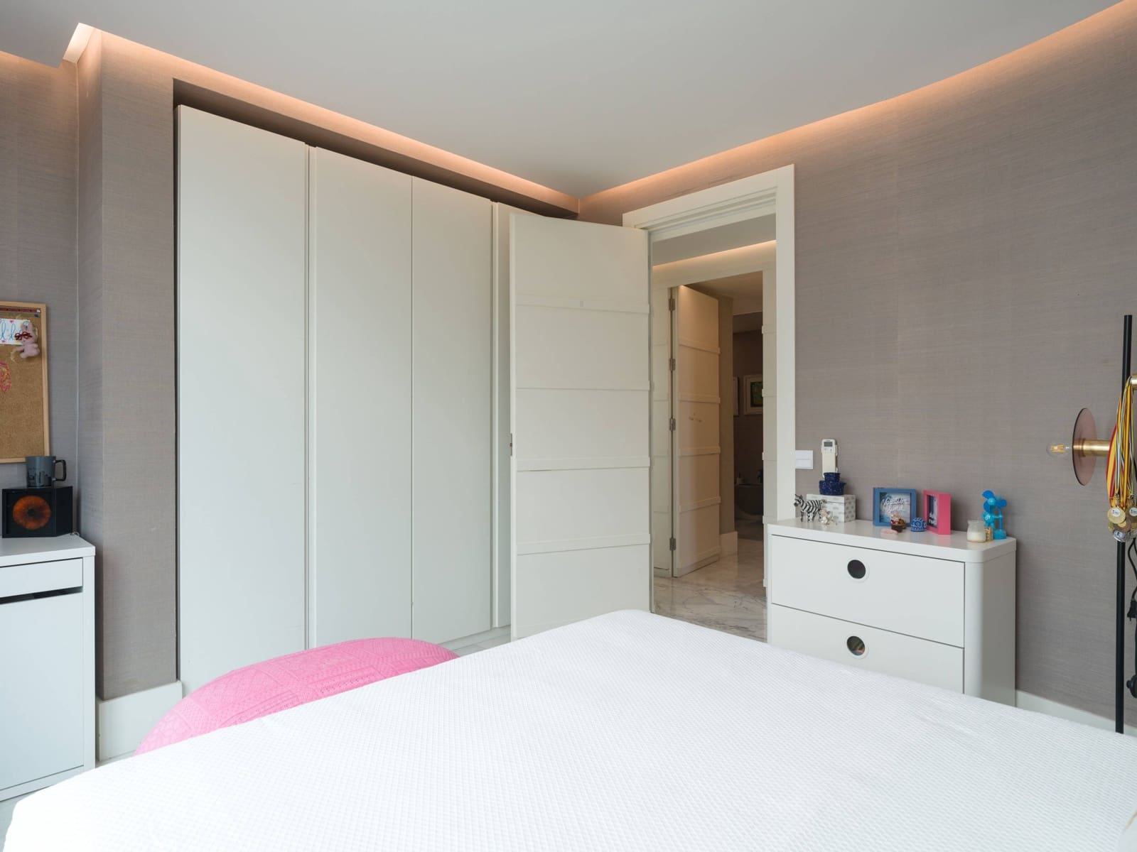 5 slaapkamer Flat te huur in Las Palmas de Gran Canaria met zwembad garage - € 5.900 (Ref: 9714937)