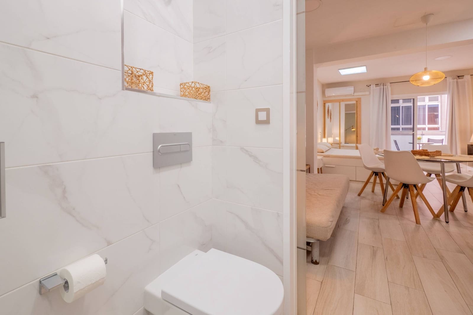 Studio for rent in Las Palmas de Gran Canaria - € 1,000 (Ref: 9726647)