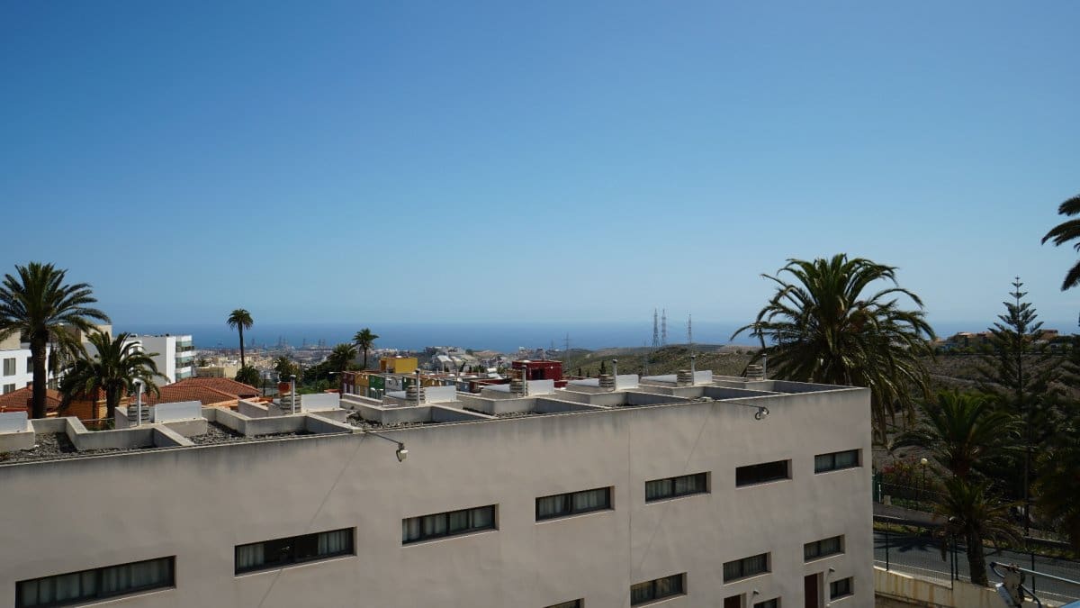 2 bedroom Apartment for rent in Tafira Baja with garage - € 900 (Ref: 9735593)