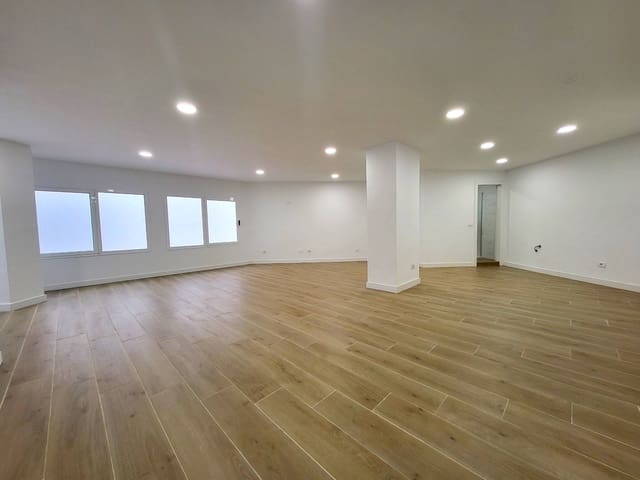 Kontor til leje i Las Palmas de Gran Canaria - € 780 (Ref: 9738570)