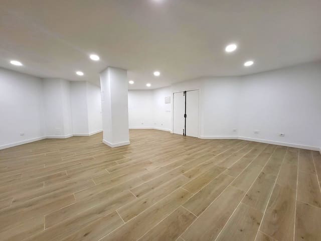 Kontor til leje i Las Palmas de Gran Canaria - € 780 (Ref: 9738570)