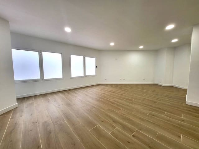 Escritório para venda em Las Palmas de Gran Canaria - 149 500 € (Ref: 9738570)