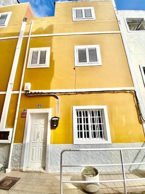 2 sypialnia Mieszkanie na sprzedaż w Las Palmas de Gran Canaria - 158 000 € (Ref: 9752035)