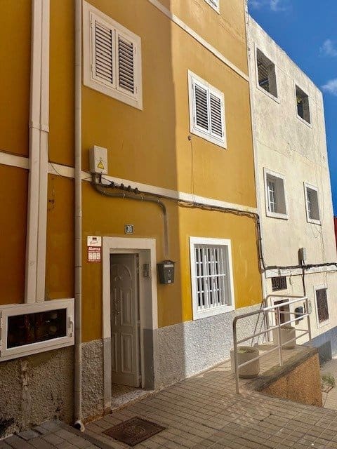 2 sypialnia Mieszkanie na sprzedaż w Las Palmas de Gran Canaria - 158 000 € (Ref: 9752035)