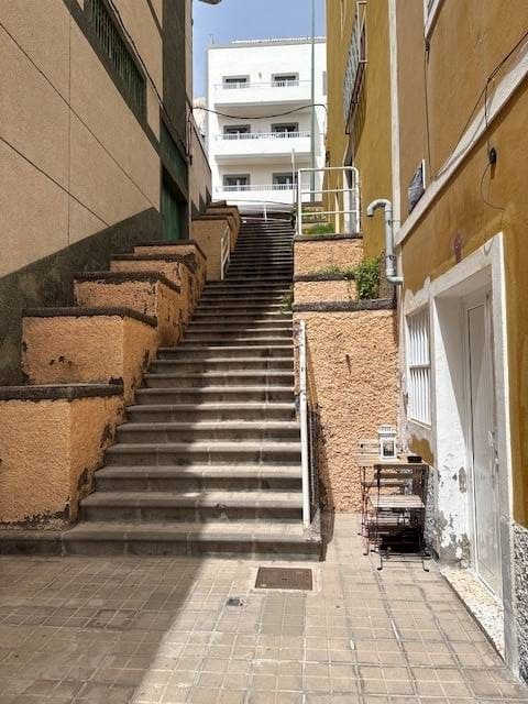2 sypialnia Mieszkanie na sprzedaż w Las Palmas de Gran Canaria - 158 000 € (Ref: 9752035)