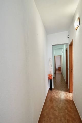 2 soveværelse Penthouse til leje i Las Palmas de Gran Canaria - € 850 (Ref: 9755690)