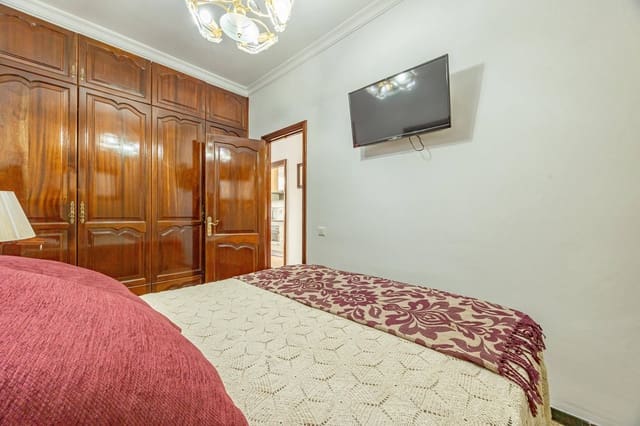 1 Zimmer Wohnung zu verkaufen in Las Palmas de Gran Canaria mit Garage - 259.000 € (Ref: 9755691)