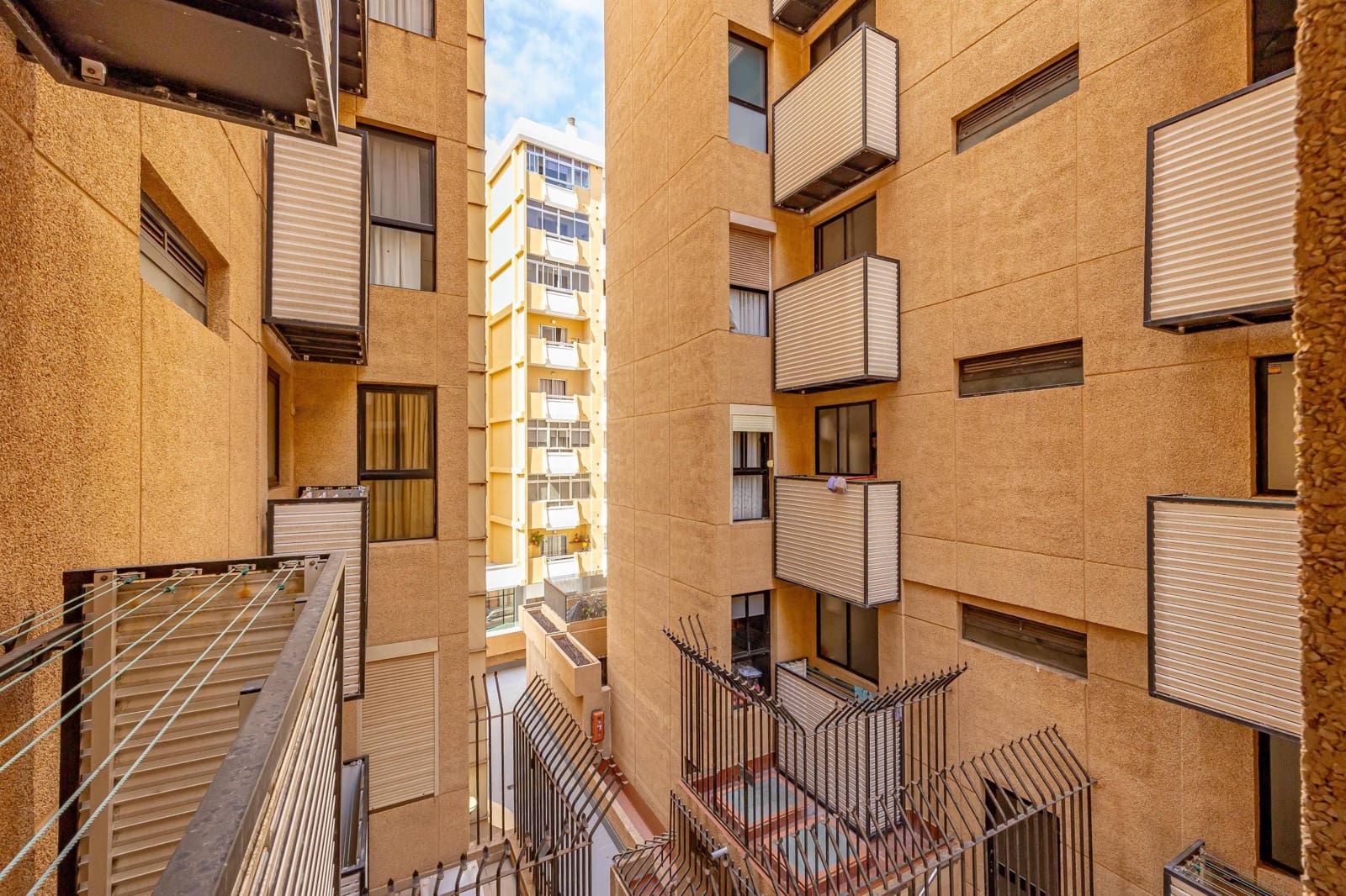 3 soveværelse Lejlighed til salg i Las Palmas de Gran Canaria - € 450.000 (Ref: 9758972)