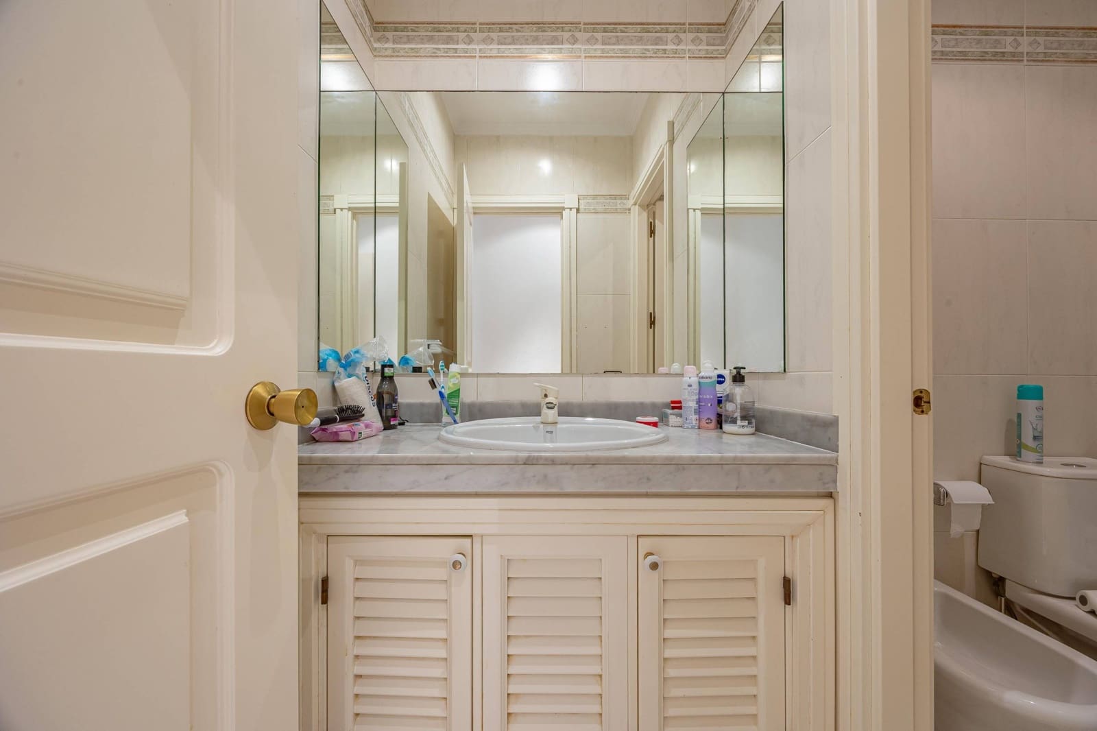 3 bedroom Flat for sale in Las Palmas de Gran Canaria - € 450,000 (Ref: 9758972)