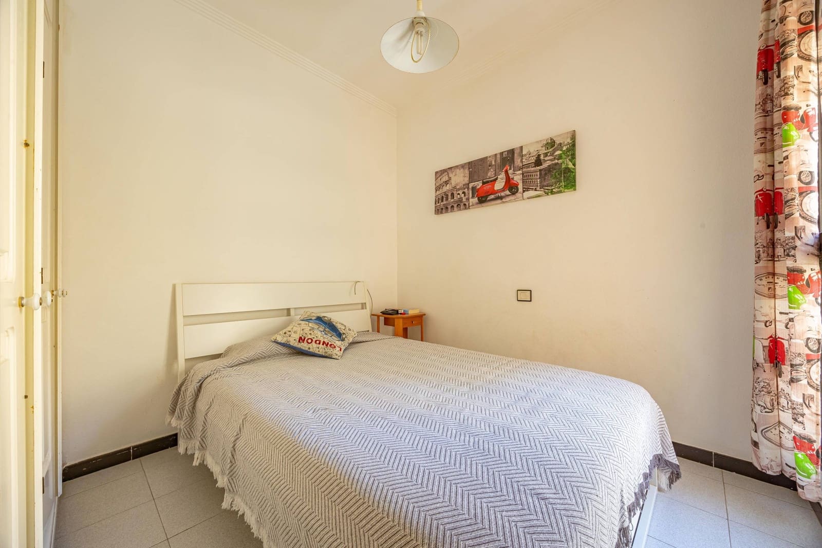 3 bedroom Flat for sale in Las Palmas de Gran Canaria - € 450,000 (Ref: 9758972)