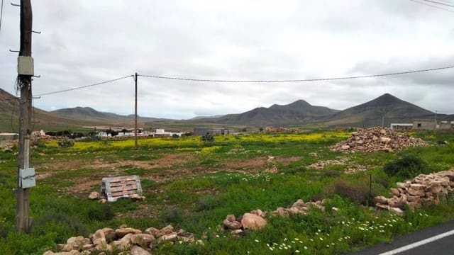 Bouwgrond te koop in Tindaya, La Oliva - € 139.000 (Ref: 9770670)