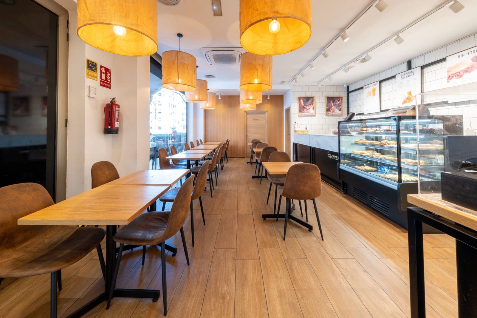 Business for rent in Las Palmas de Gran Canaria - € 2,890 (Ref: 9770671)