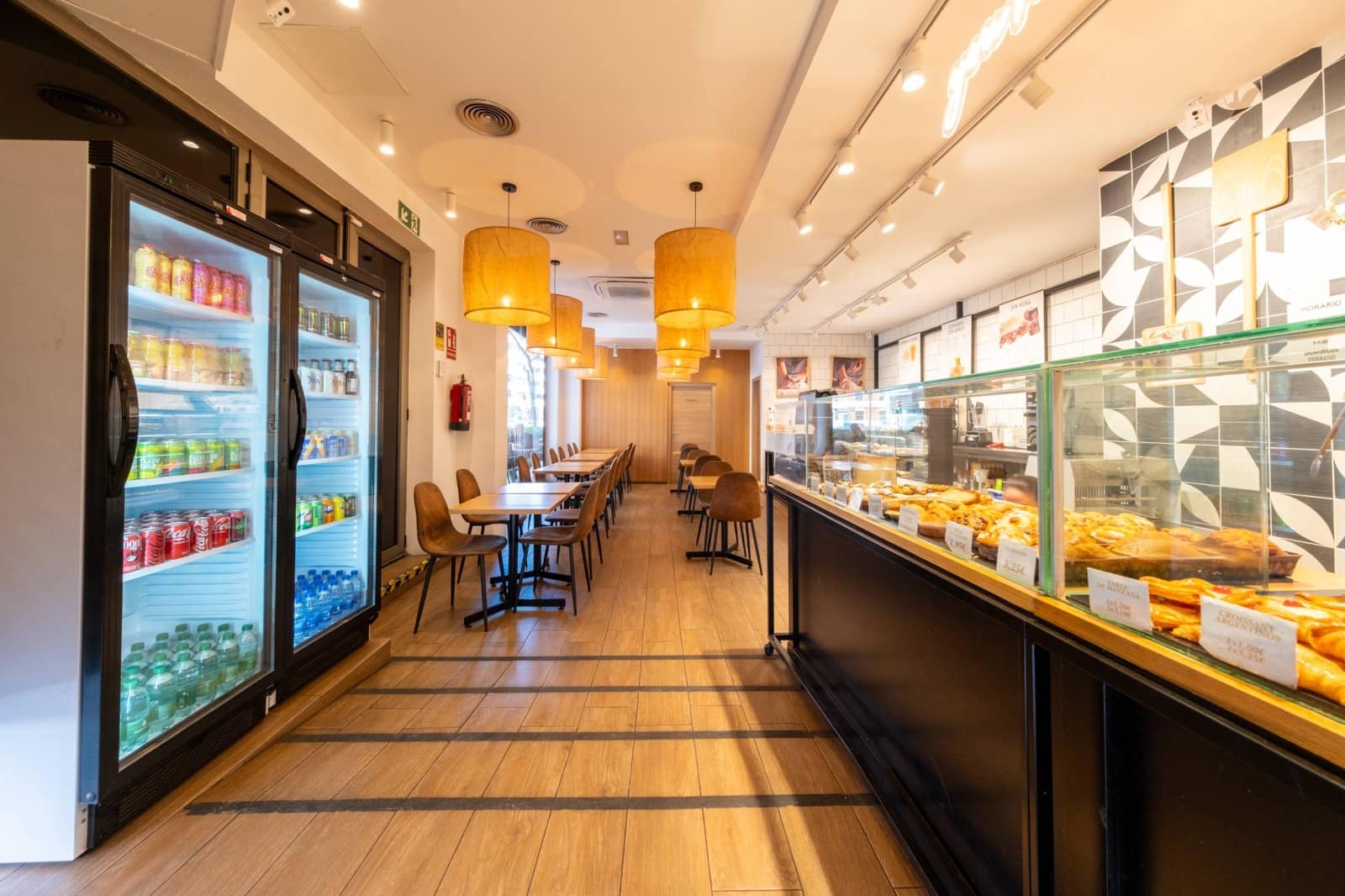 Business for rent in Las Palmas de Gran Canaria - € 2,890 (Ref: 9770671)