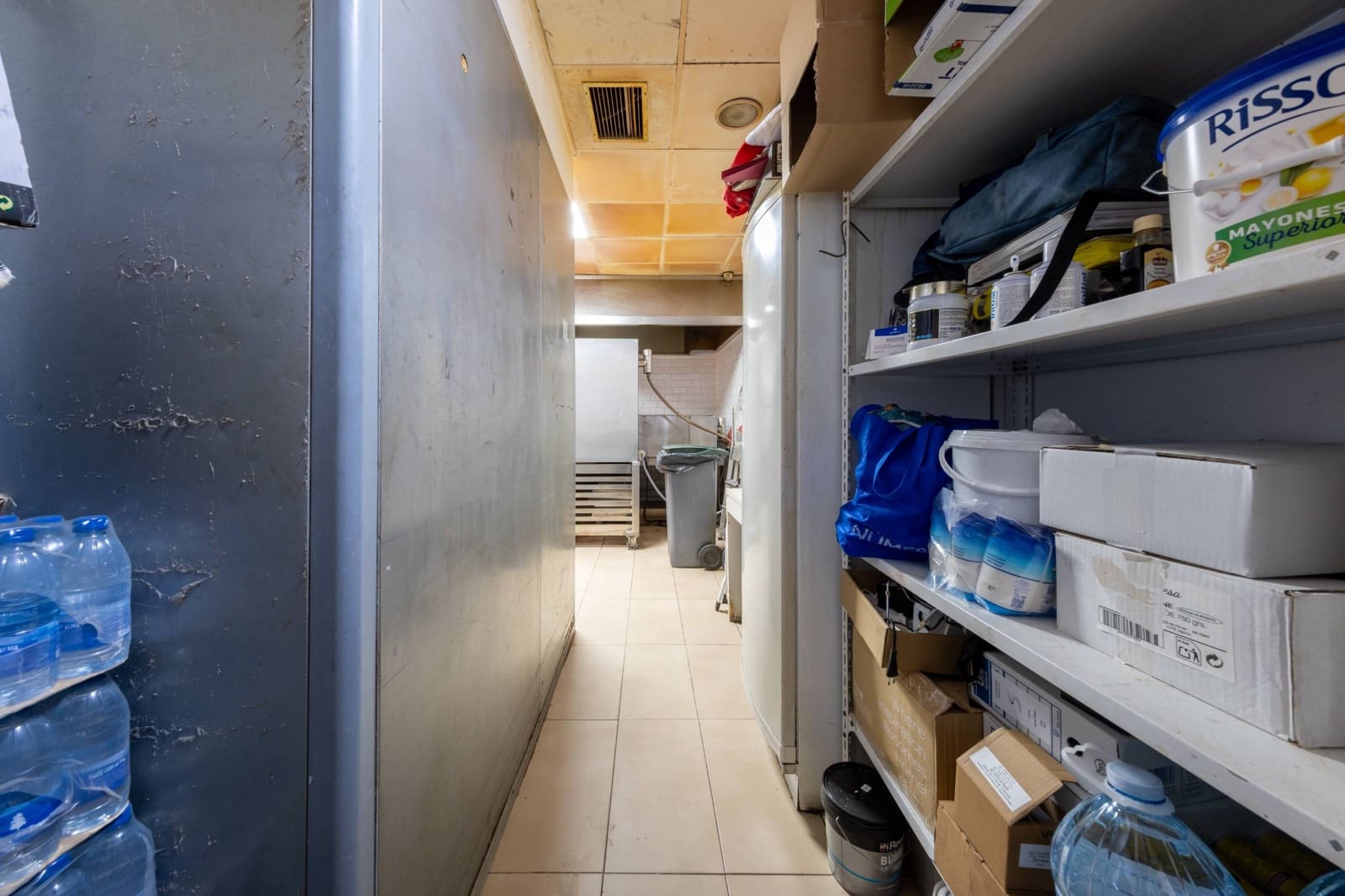 Business for rent in Las Palmas de Gran Canaria - € 2,890 (Ref: 9770671)