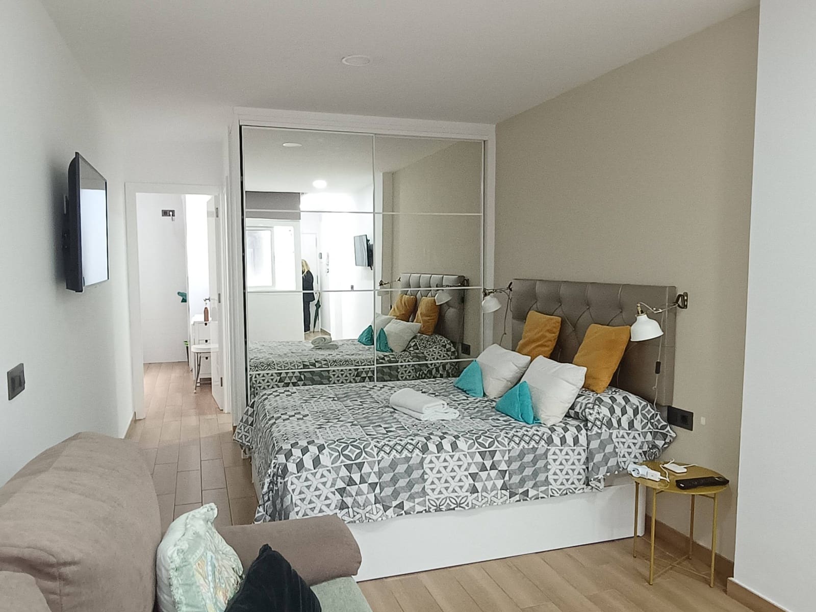 Studio for rent in Las Palmas de Gran Canaria - € 950 (Ref: 9770673)