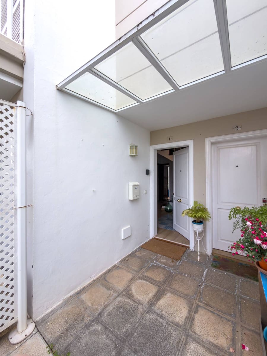 2 bedroom Terraced Villa for sale in San Cristobal de La Laguna with garage - € 305,000 (Ref: 9770674)