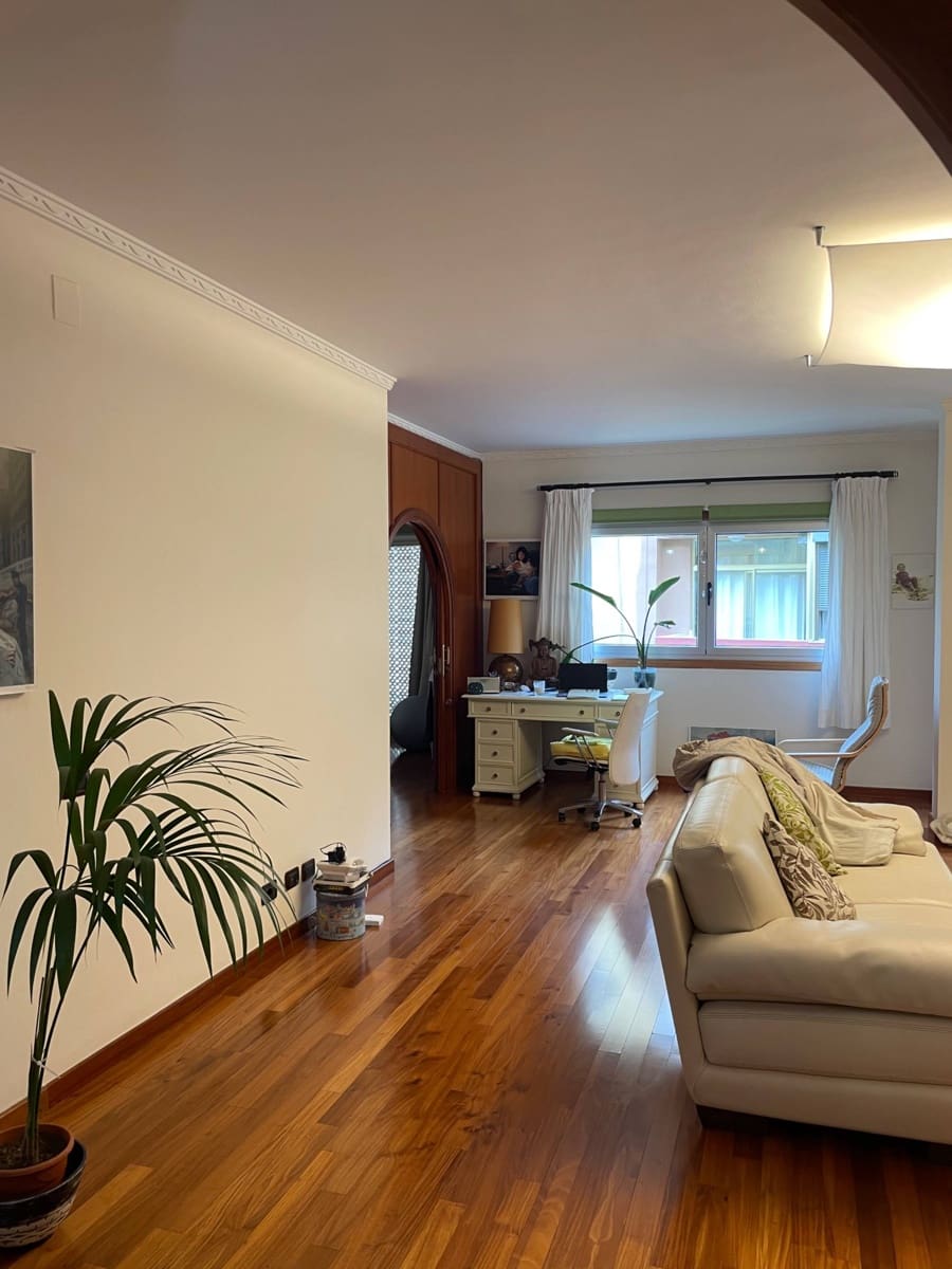 3 bedroom Flat for sale in Las Palmas de Gran Canaria - € 389,000 (Ref: 9778135)