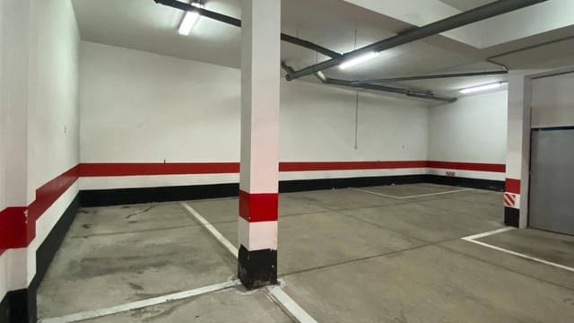 Garagem para venda em San Cristóbal de La Laguna - 16 500 € (Ref: 9778136)