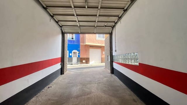 Garagem para venda em San Cristóbal de La Laguna - 16 500 € (Ref: 9778136)