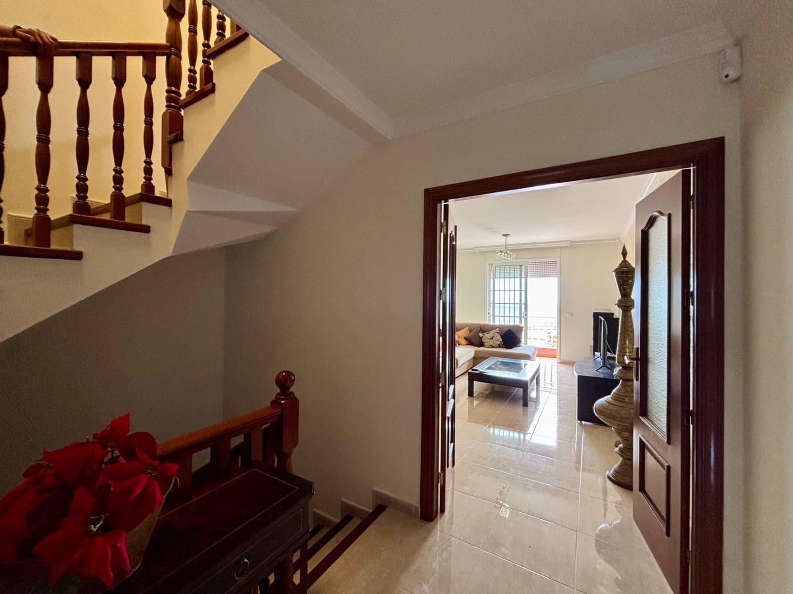 3 sovrum Semi-fristående Villa till salu i Barranco Hondo med pool garage - 630 000 € (Ref: 9780566)